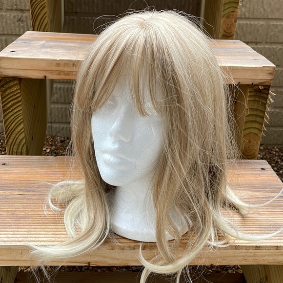 NWT 15” approx light blonde sandy lights bangs human blended wig ombré gradient - Picture 14 of 16